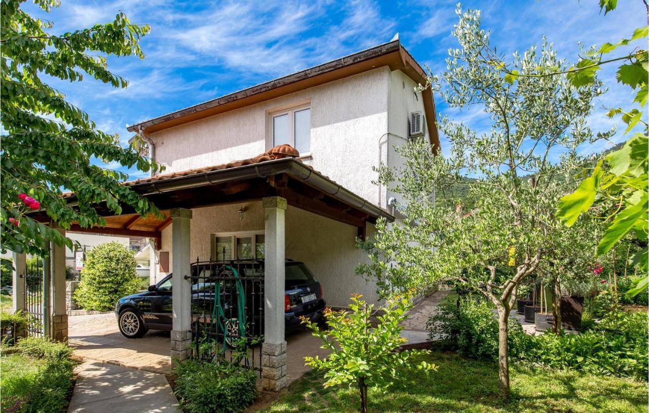 Nice Apartment In Rukavac With Kitchen Buitenkant foto