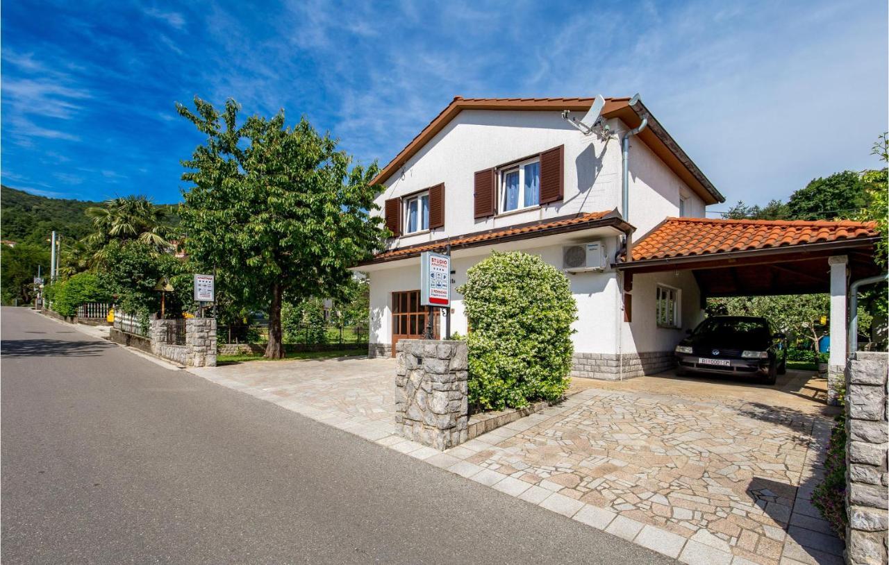 Nice Apartment In Rukavac With Kitchen Buitenkant foto